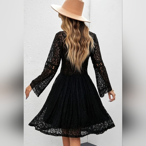 LAST ONE! Black Lace V Neck Mini Dress With Long Sleeves - Picture 2 of 4